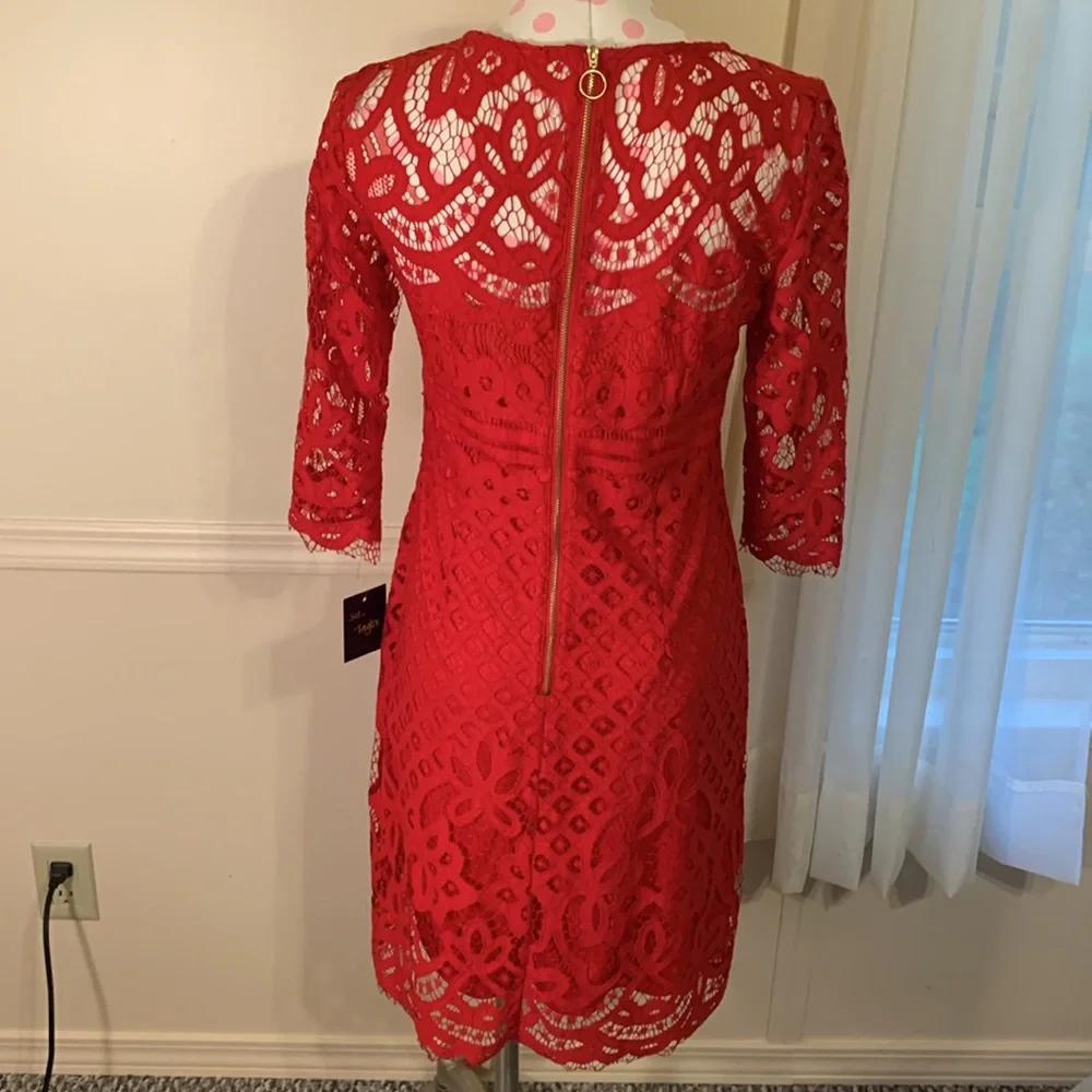 Just Taylor Elegant Red Lace Dress Sz 4 NEW Gorgeous body lined Sheer neck/Arms